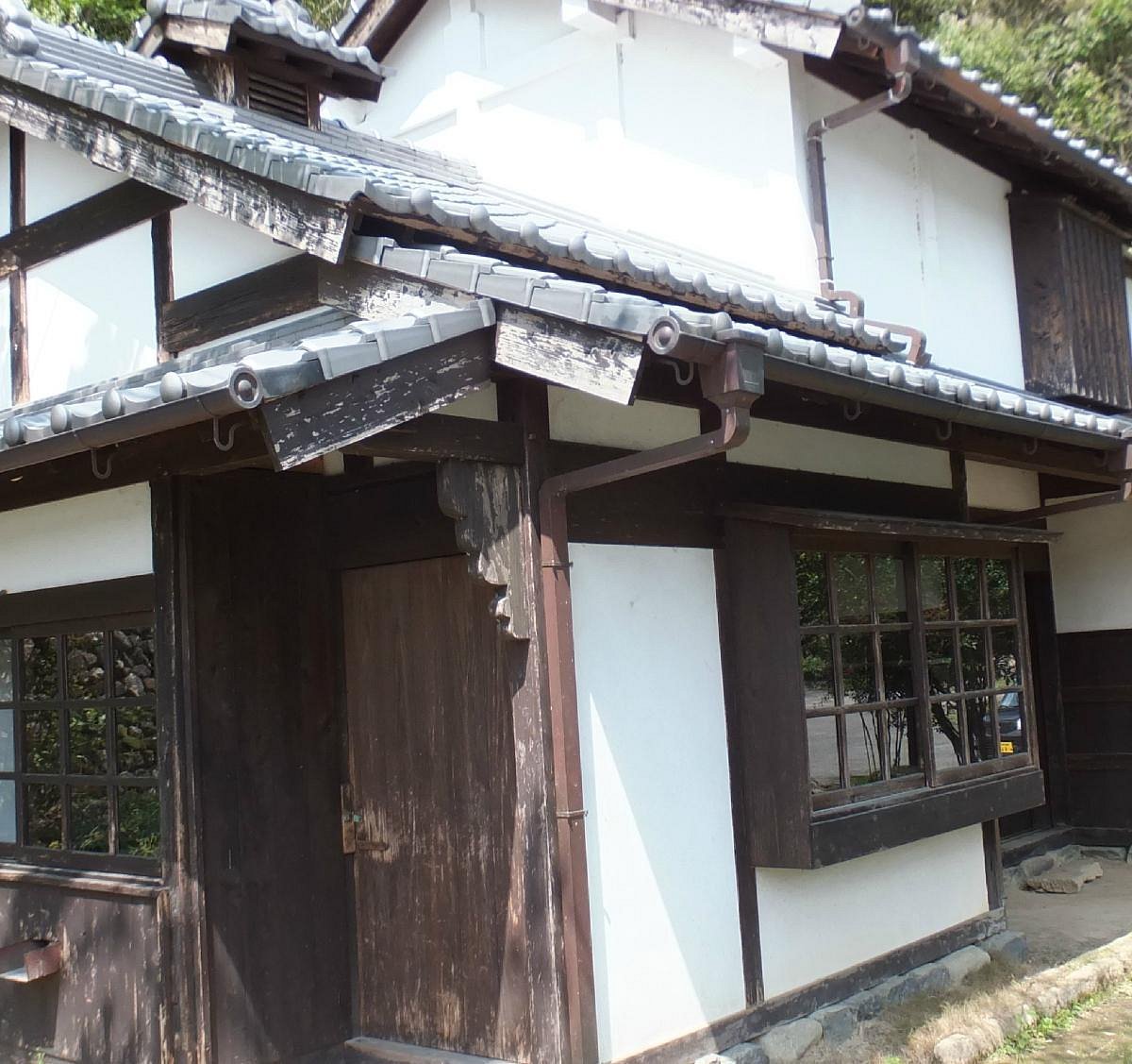 📖 와카야마 보쿠스이 기념 문학관 (와카야마 보쿠스이 키넨분가쿠칸) 이미지 1